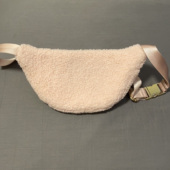 🎉HPx3🎉 SCL cozy fanny pack. - Picture 2 of 3